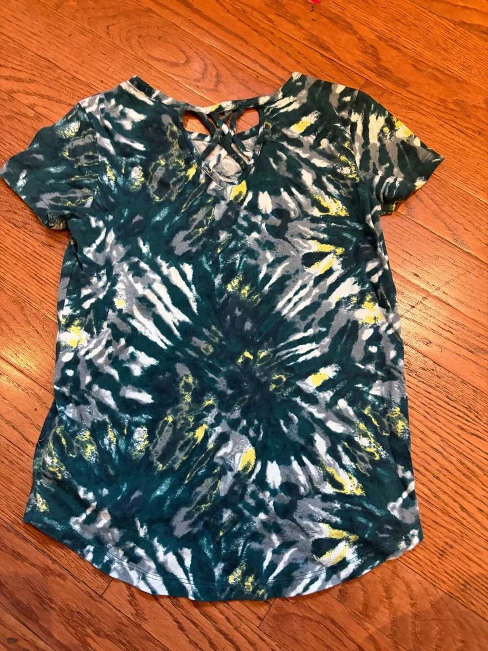 Old Navy Green Tie-Dye Short Sleeve Top with Crisscross Back